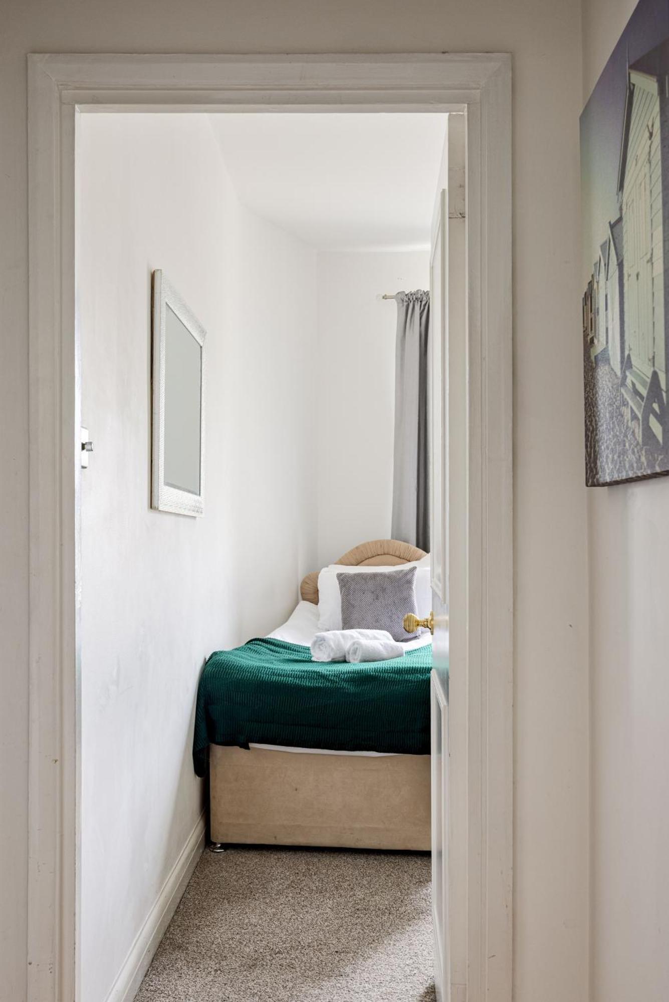 Picktheplace Lancaster Gate Londra Esterno foto