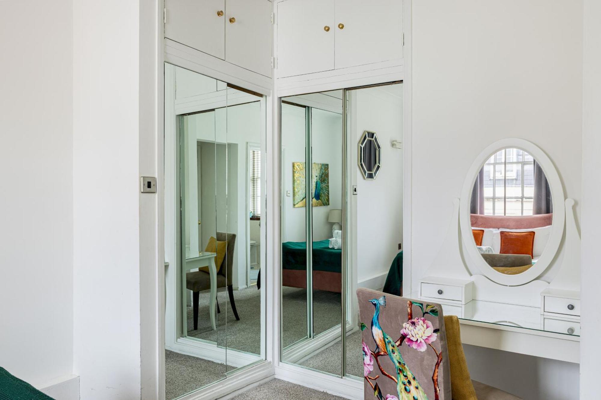Picktheplace Lancaster Gate Londra Esterno foto